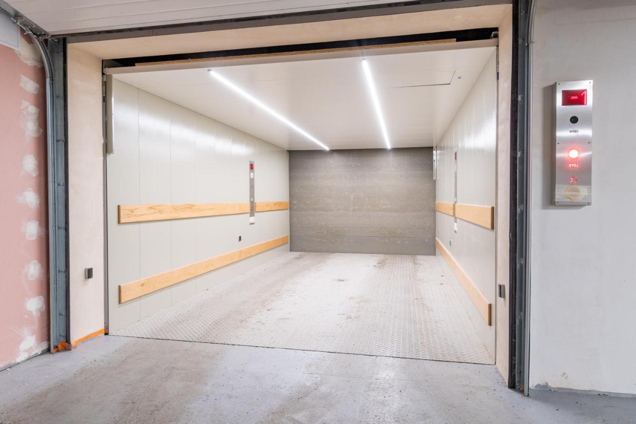 Lejlighed Brand New #28 In New Building With Free Parking In Center